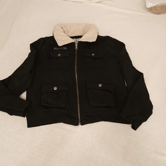 Jacket - Picture 1 of 2